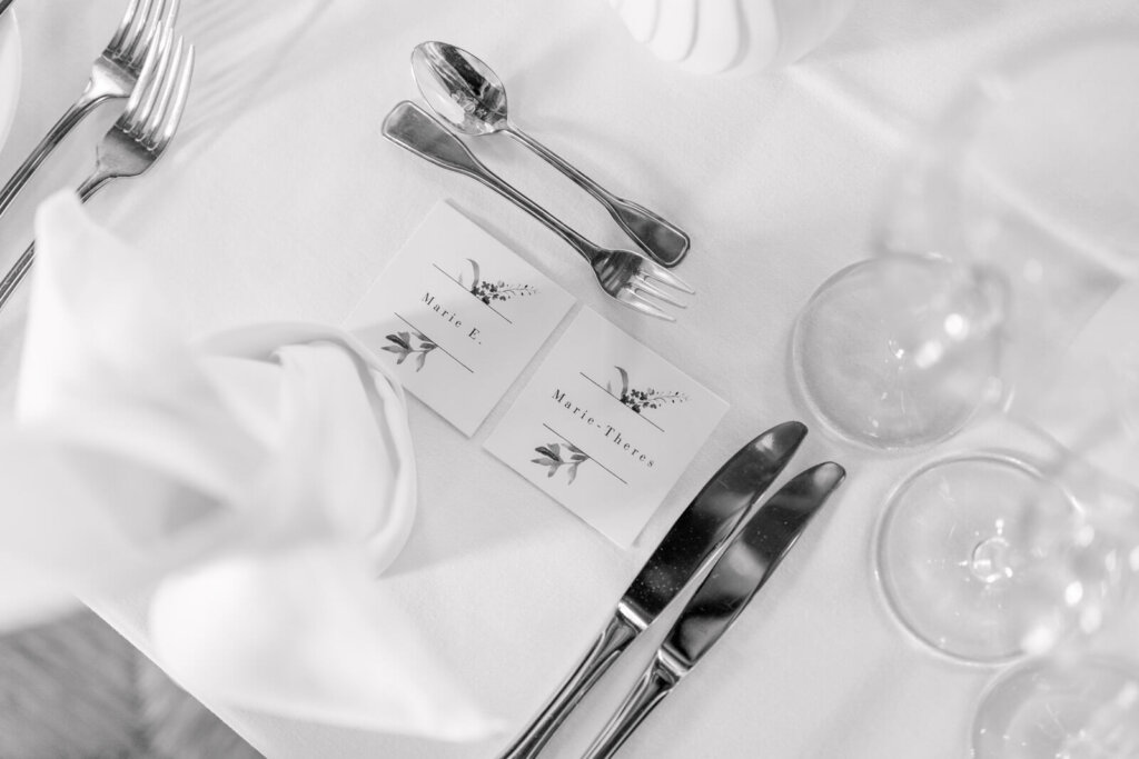 Die Tischdeko im Schloss-Saal in Schloss und Gut Ulrichshusen