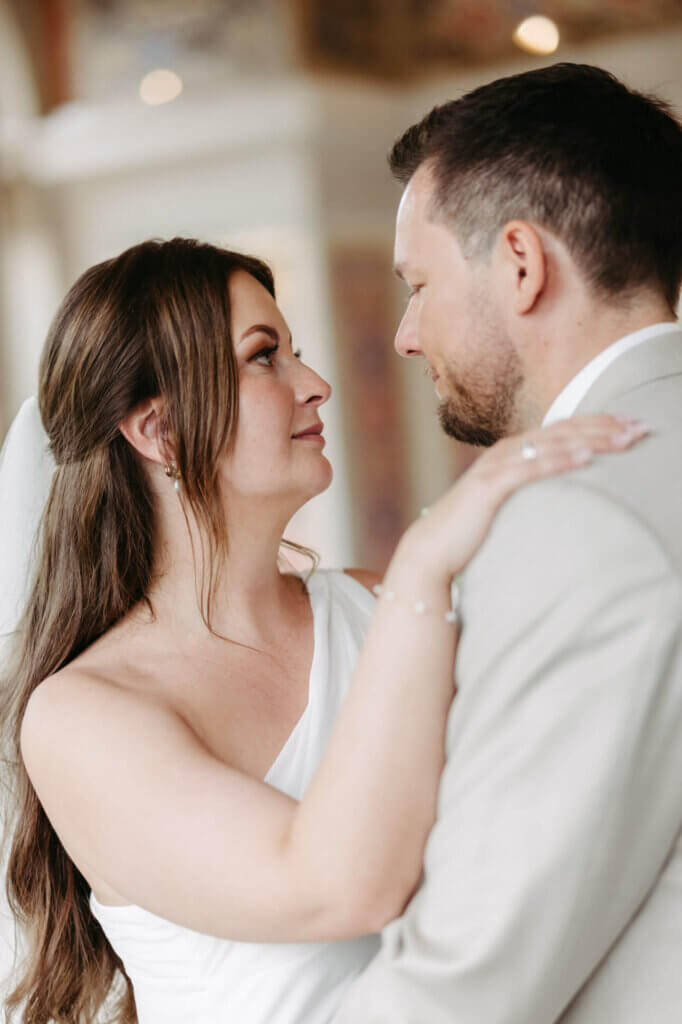 Brautpaar im Standesamt Belvedere Pfingstberg